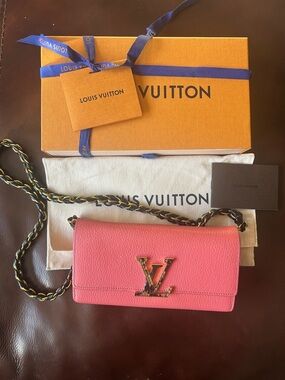 Louis Vuitton Pink Leather Chain Crossbody Wallet with Gold LV Logo